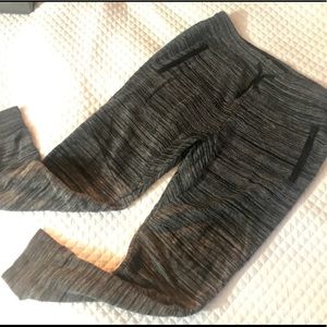 Heather gray joggers with pockets